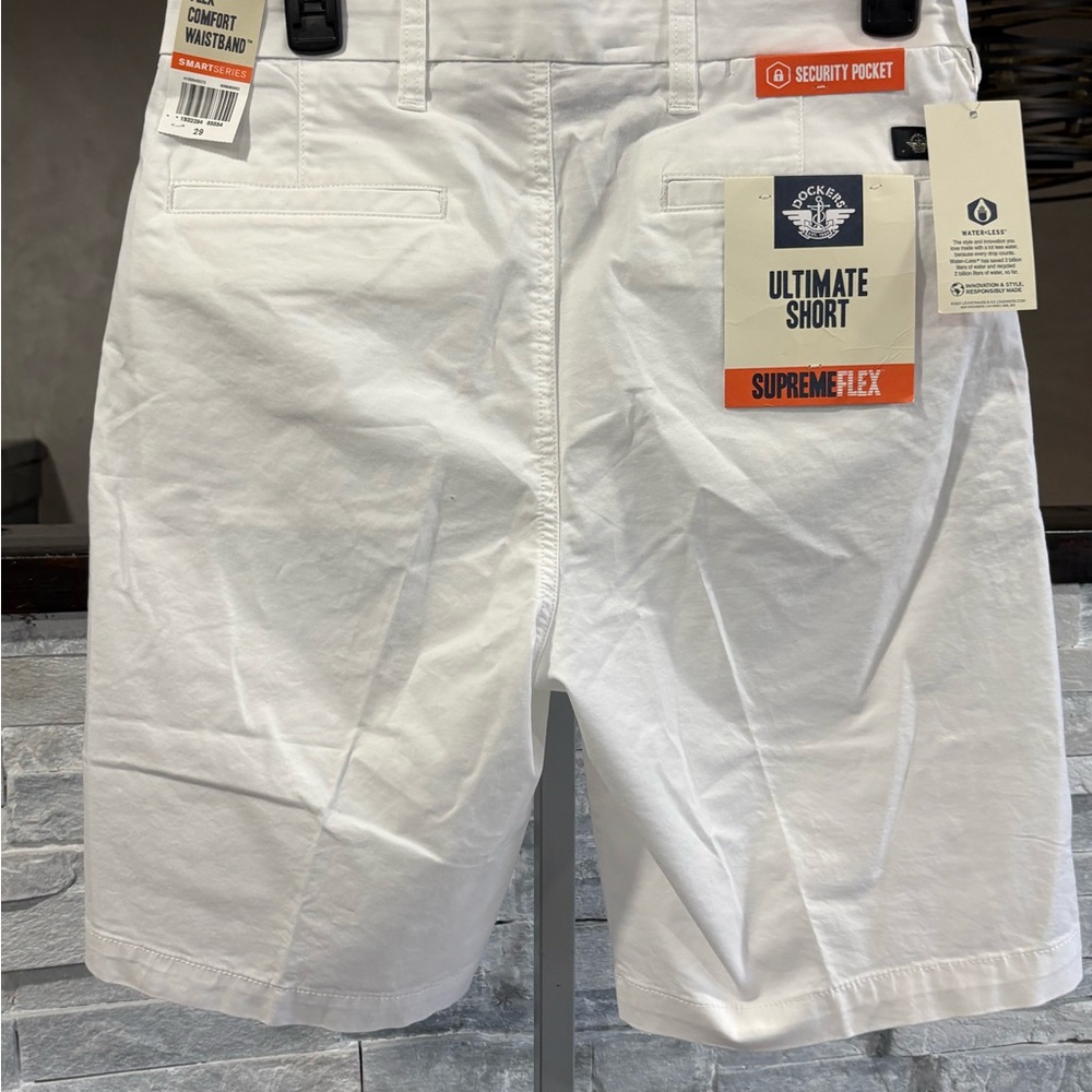 Dockers Men’s White Flat Front Chino Shorts - Picture 4 of 4